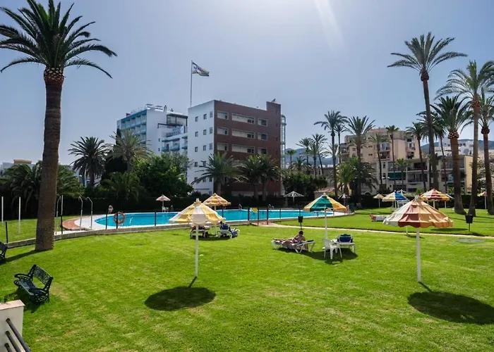 La Roca Sea View Apartment